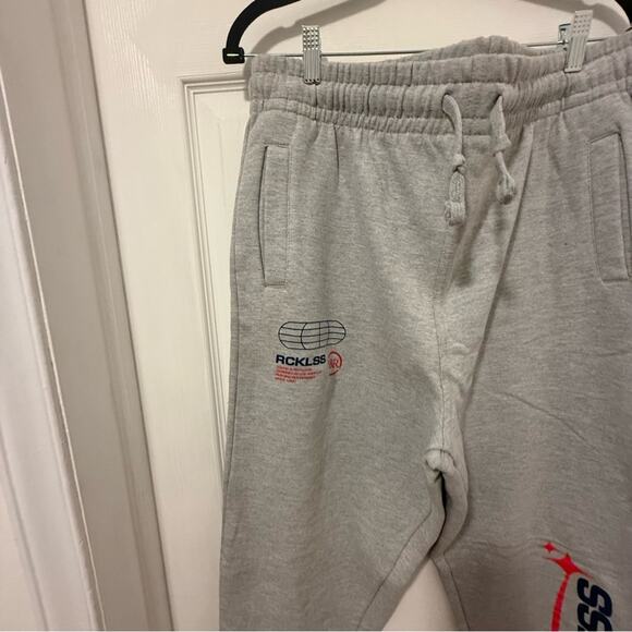 Young & Reckless Gray Jogger Sweatpants - Picture 3 of 6